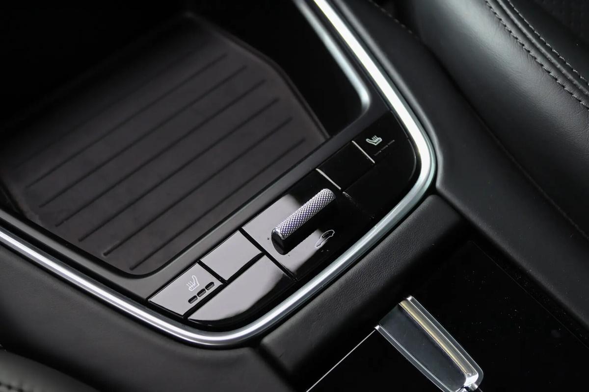 porsche-panamera-2017-diesel-3956cc