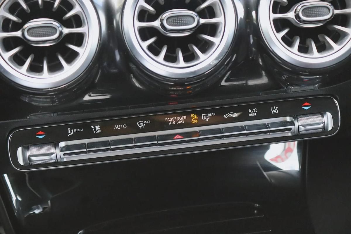 mercedes-benz-cla-250-amg-9g-tronic-pack-premium-2022-hibrido-a-gasolina-1332cc