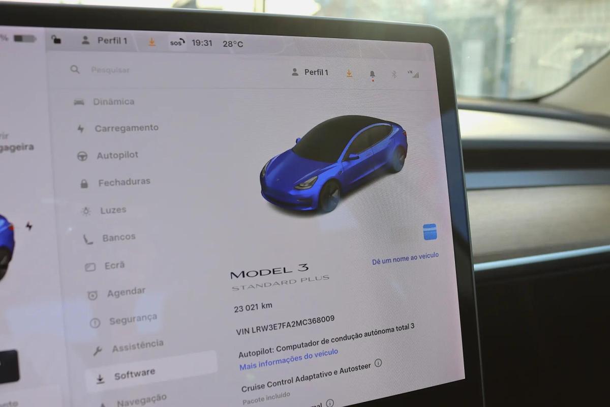 tesla-model-3-2021-eletrico-0cc