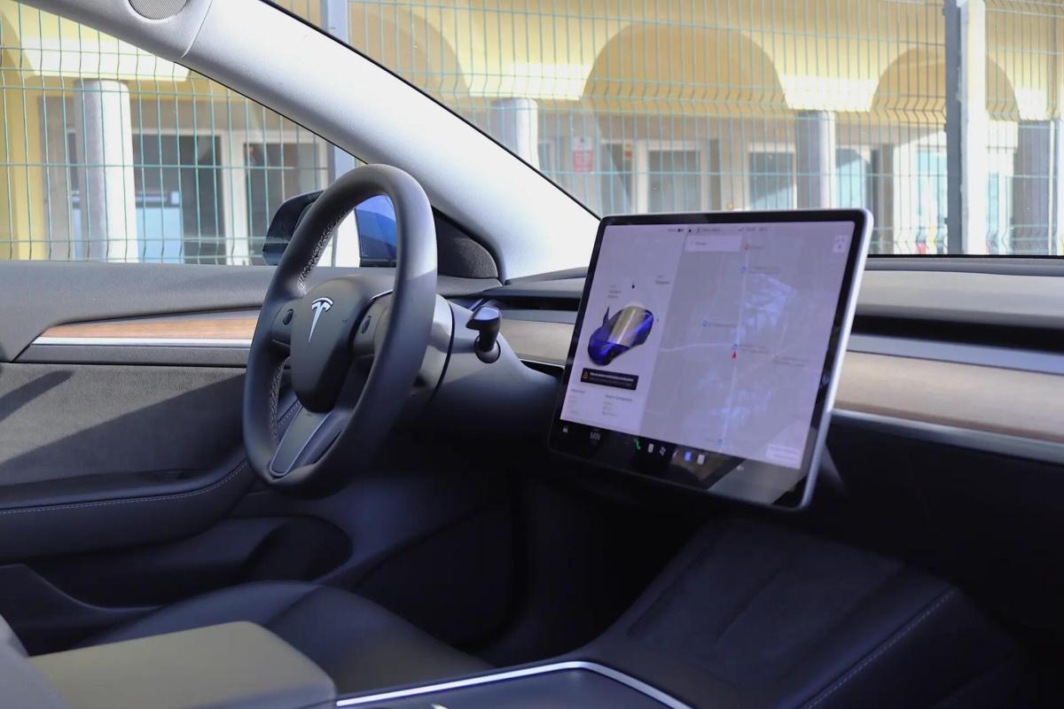 tesla-model-3-2021-eletrico-0cc