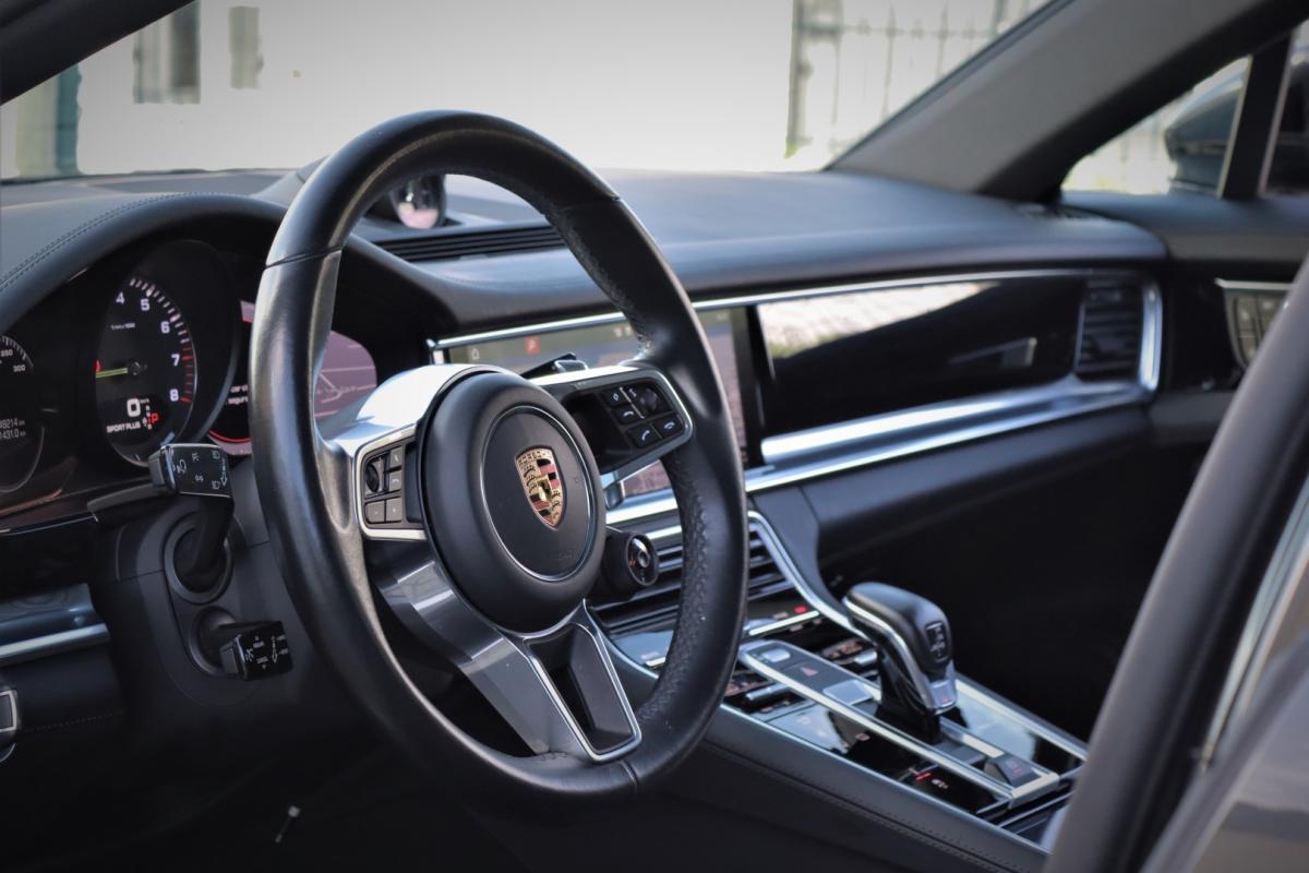 porsche-panamera-sport-turismo-2018-hibrido-2894cc