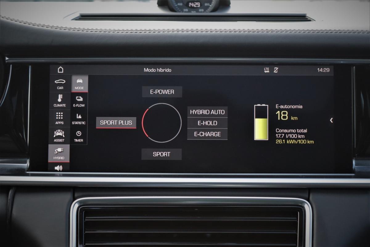 porsche-panamera-sport-turismo-2018-hibrido-2894cc