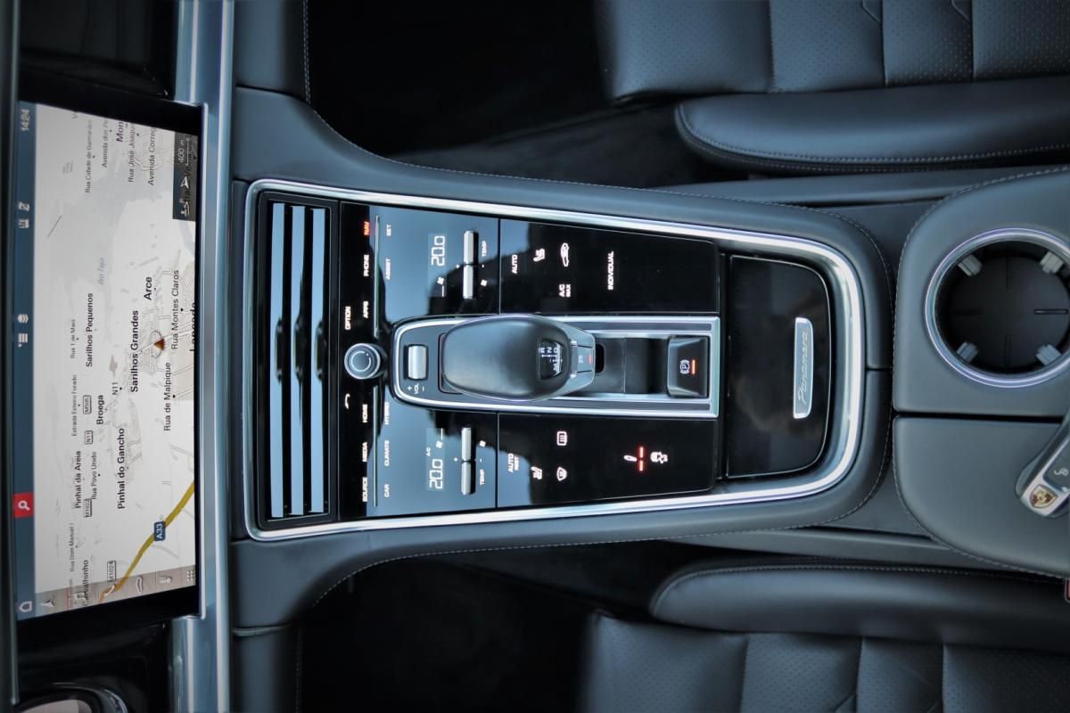 porsche-panamera-sport-turismo-2018-hibrido-2894cc