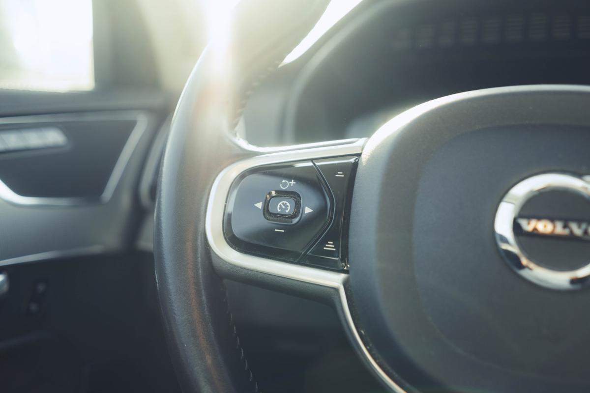 volvo-xc-90-2015-diesel-1969cc