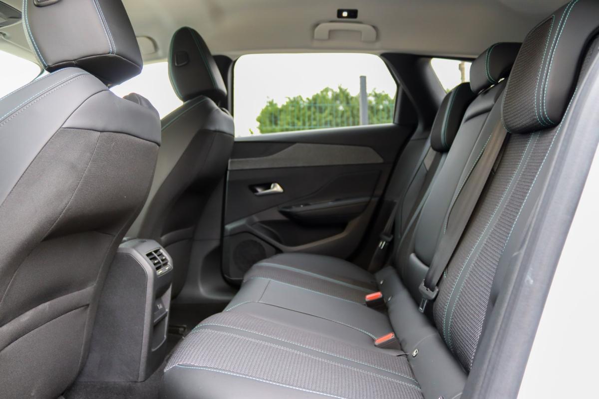 peugeot-308-sw-2024-gasolina-1199cc