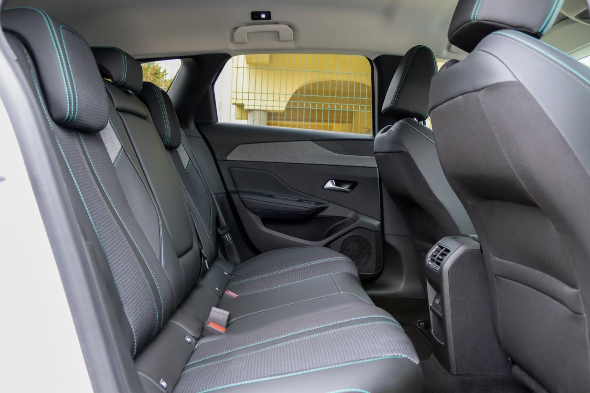 peugeot-308-sw-2024-gasolina-1199cc