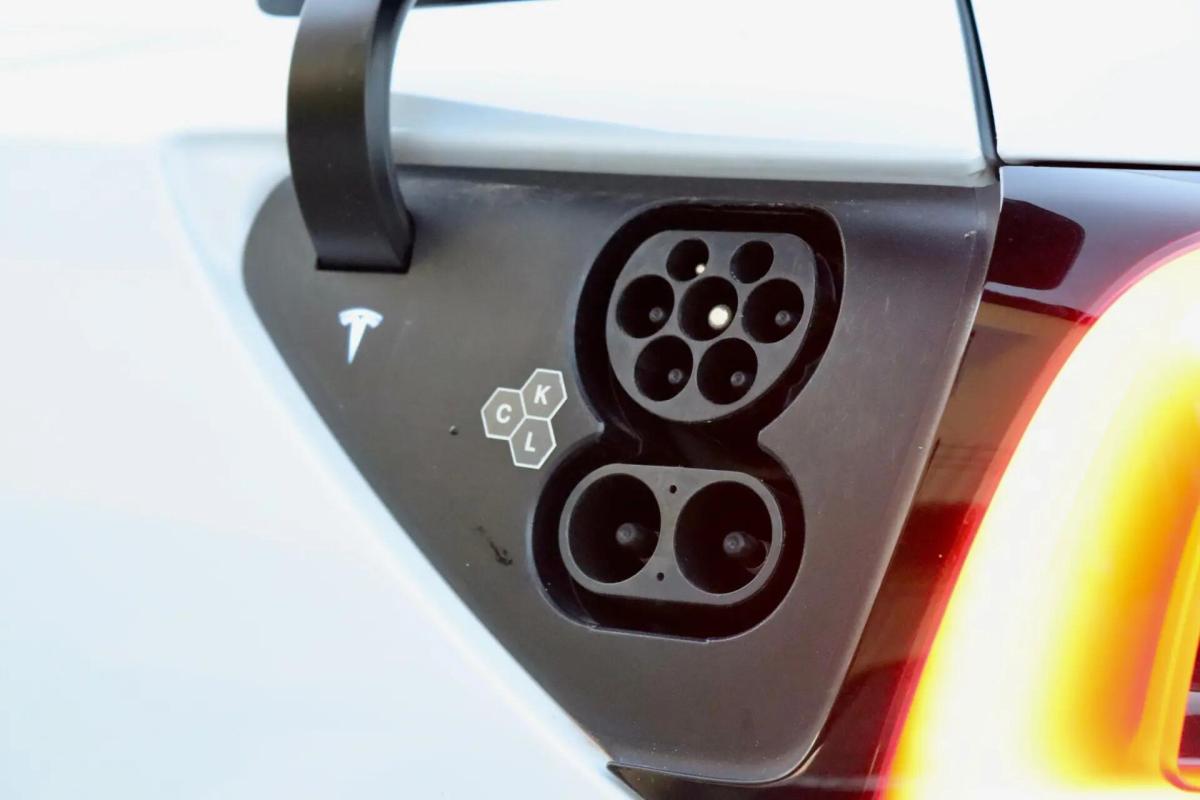 tesla-model-3-2023-eletrico-0cc