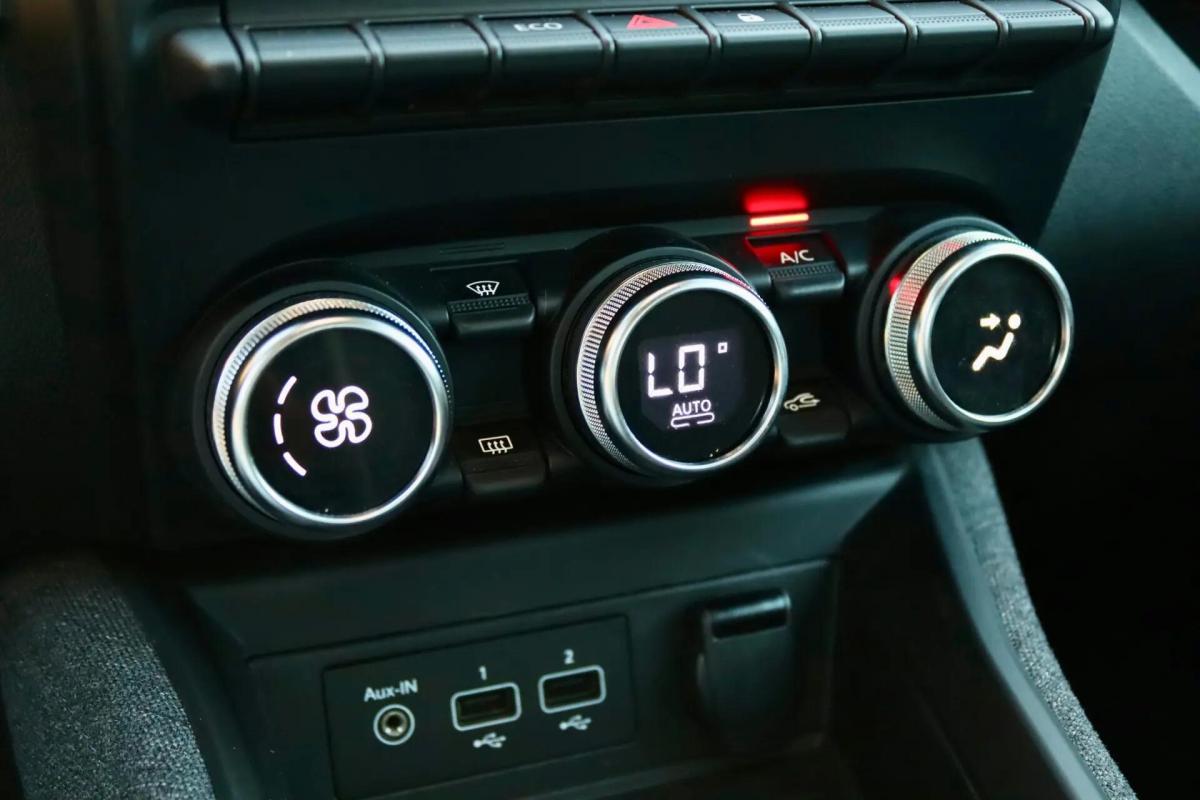 renault-zoe-2022-eletrico-0cc