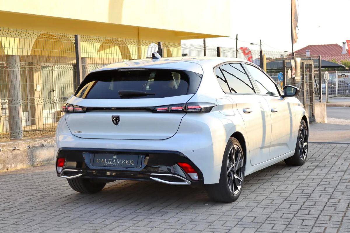 peugeot-308-2022-gasolina-1199cc