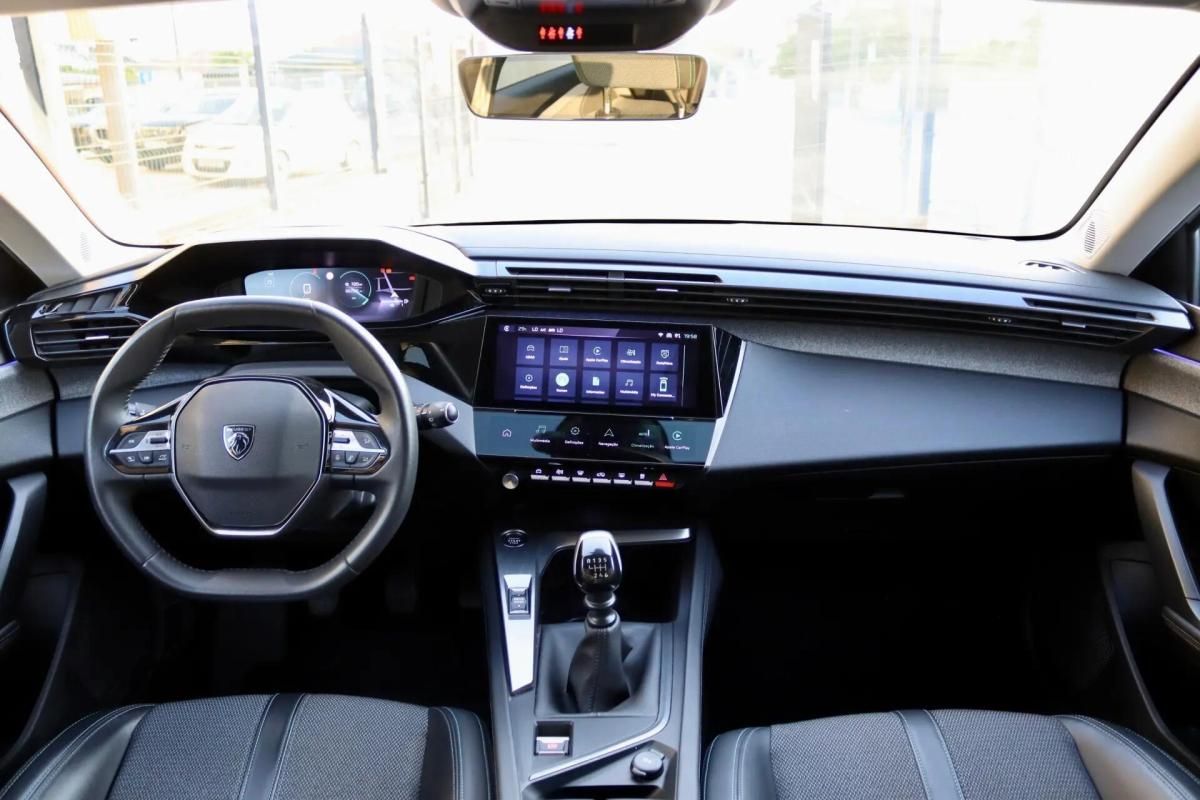 peugeot-308-2022-gasolina-1199cc