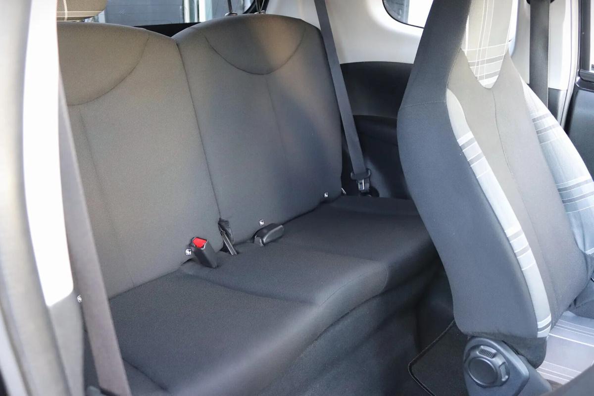 peugeot-108-2017-gasolina-998cc