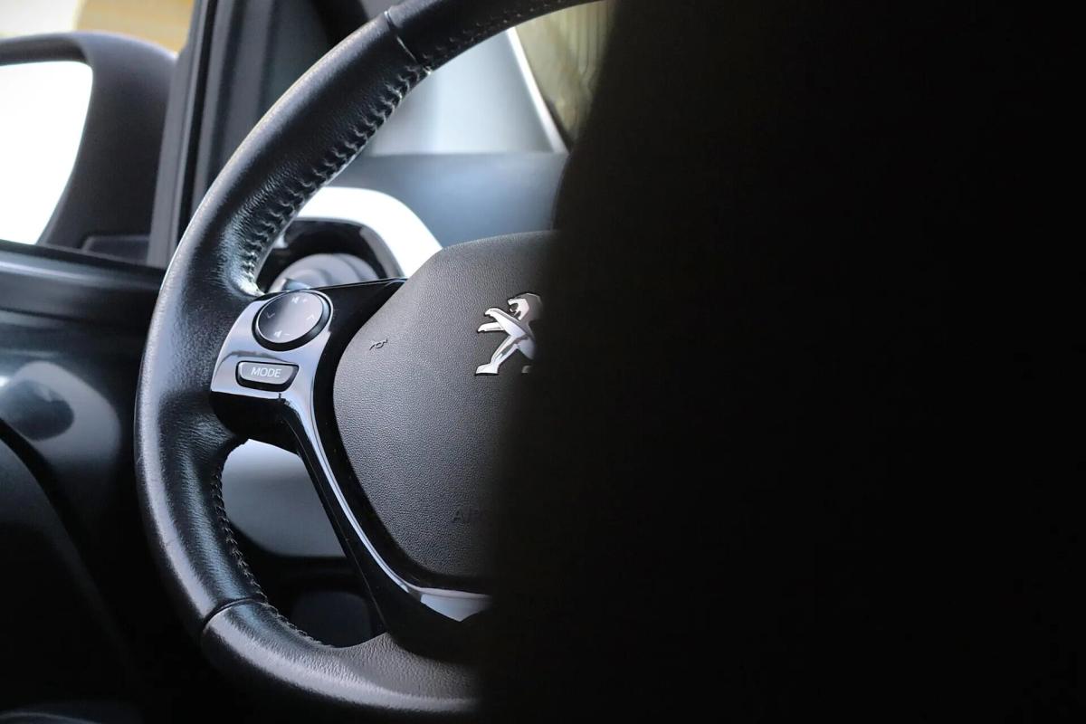 peugeot-108-2017-gasolina-998cc