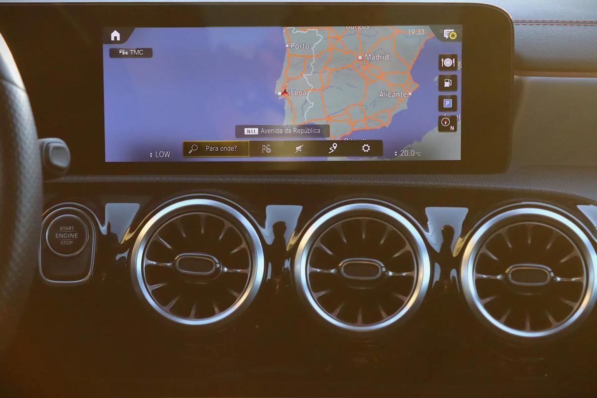 mercedes-benz-cla-250-amg-9g-tronic-pack-premium-2022-hibrido-a-gasolina-1332cc
