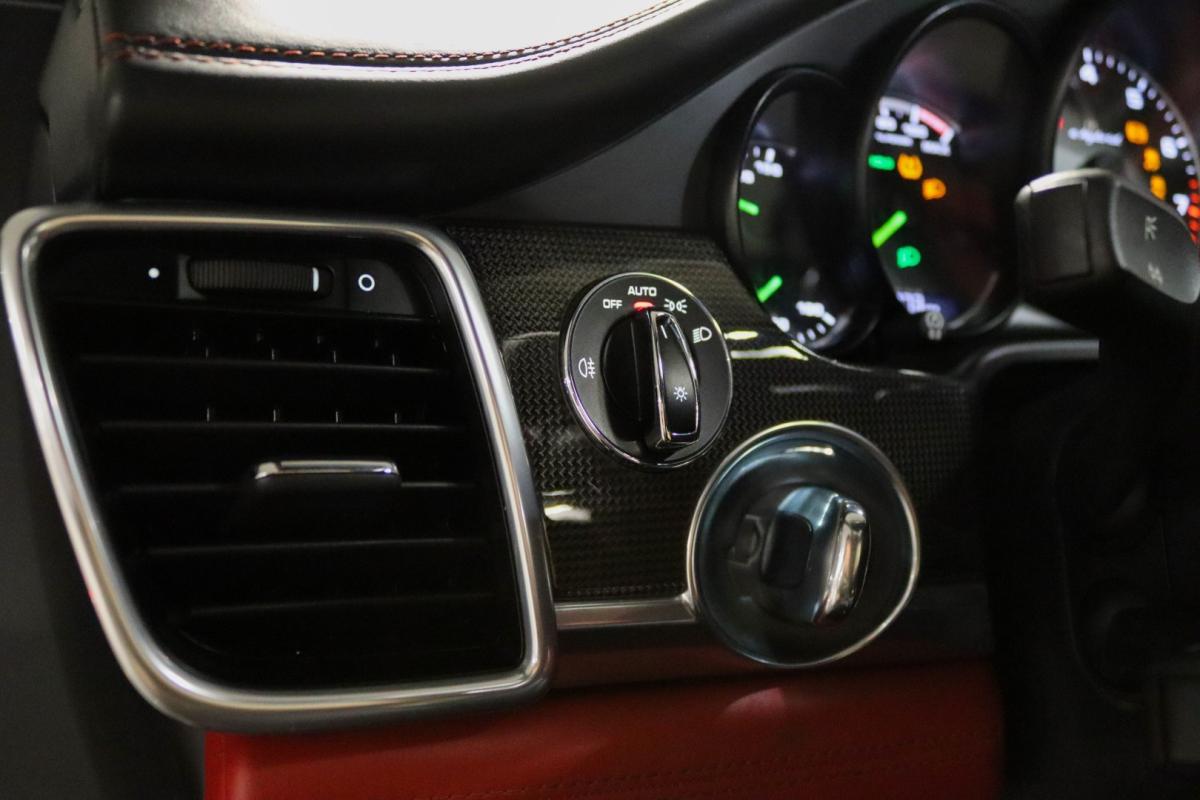 porsche-panamera-2014-hibrido-2995cc