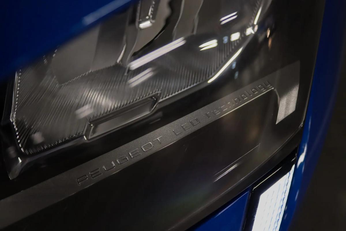 peugeot-308-2022-gasolina-1199cc
