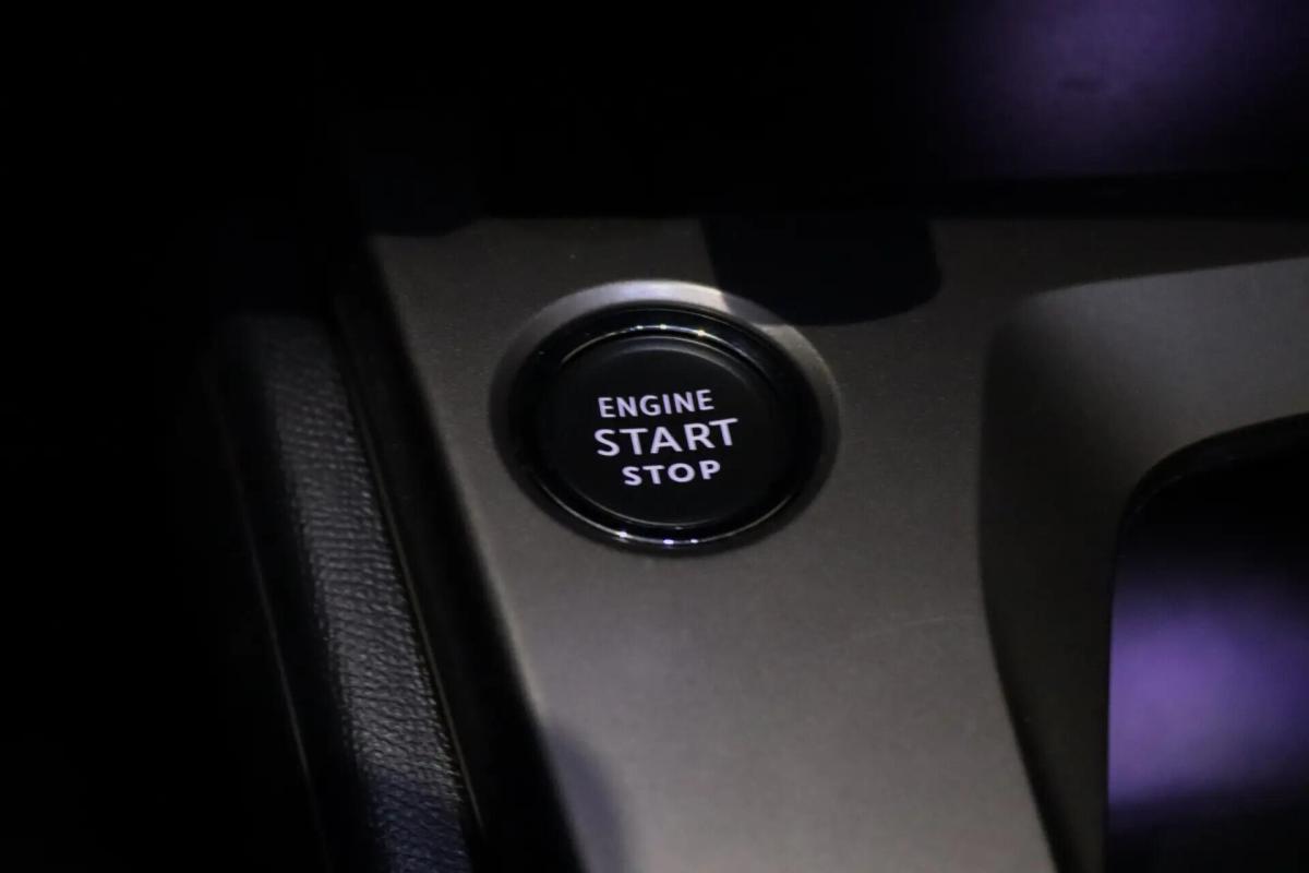 peugeot-308-2022-gasolina-1199cc