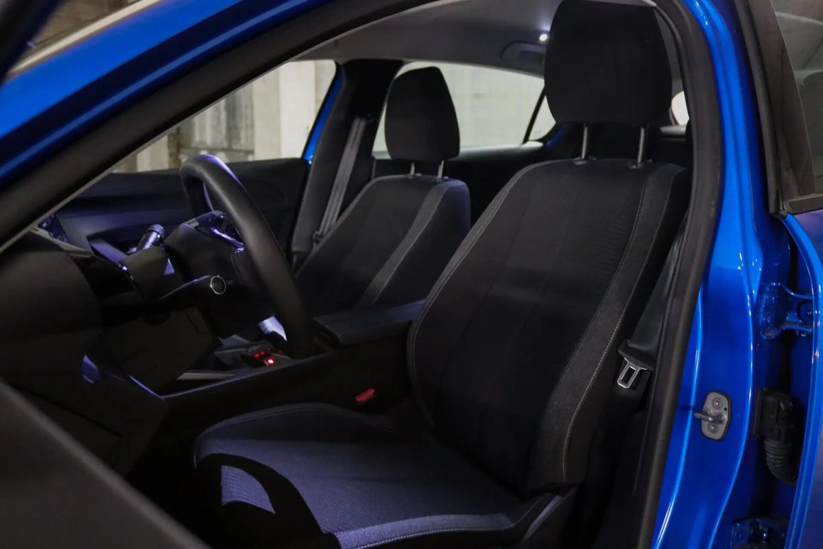 peugeot-308-2022-gasolina-1199cc
