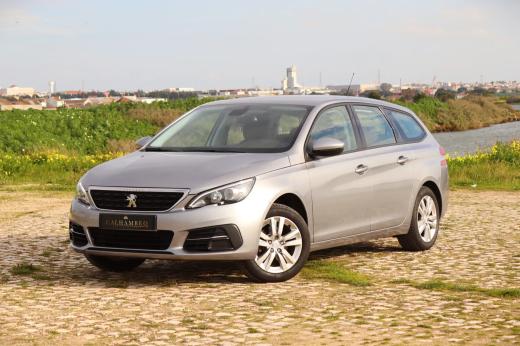 peugeot-308-cc-2018-diesel-1499cc