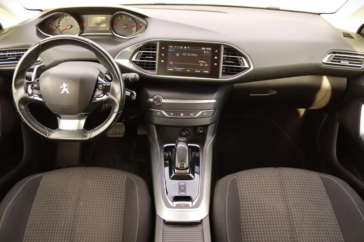 peugeot-308-cc-2018-diesel-1499cc