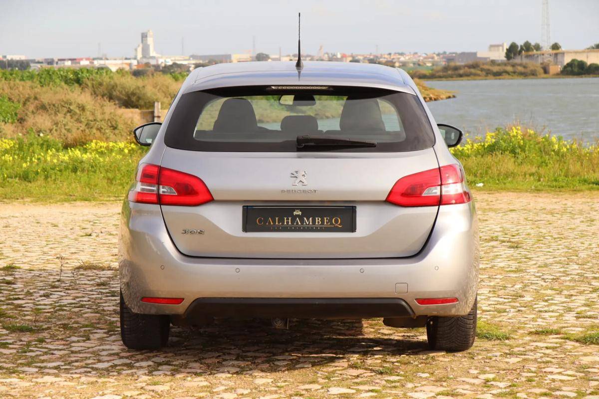 peugeot-308-cc-2018-diesel-1499cc