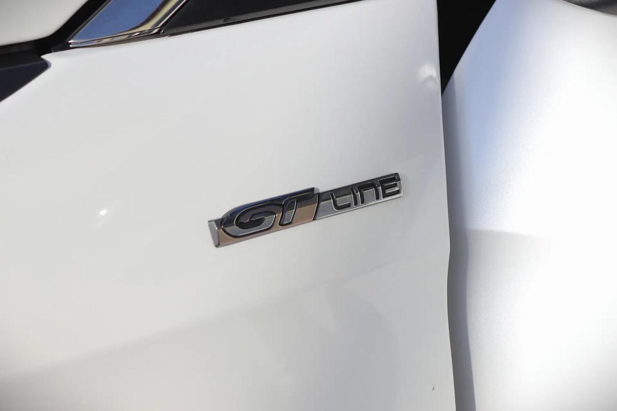 peugeot-3008-2020-diesel-1499cc