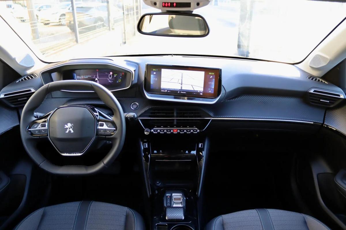 peugeot-e-208-2023-eletrico-0cc