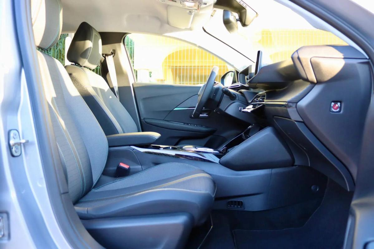 peugeot-e-208-2023-eletrico-0cc