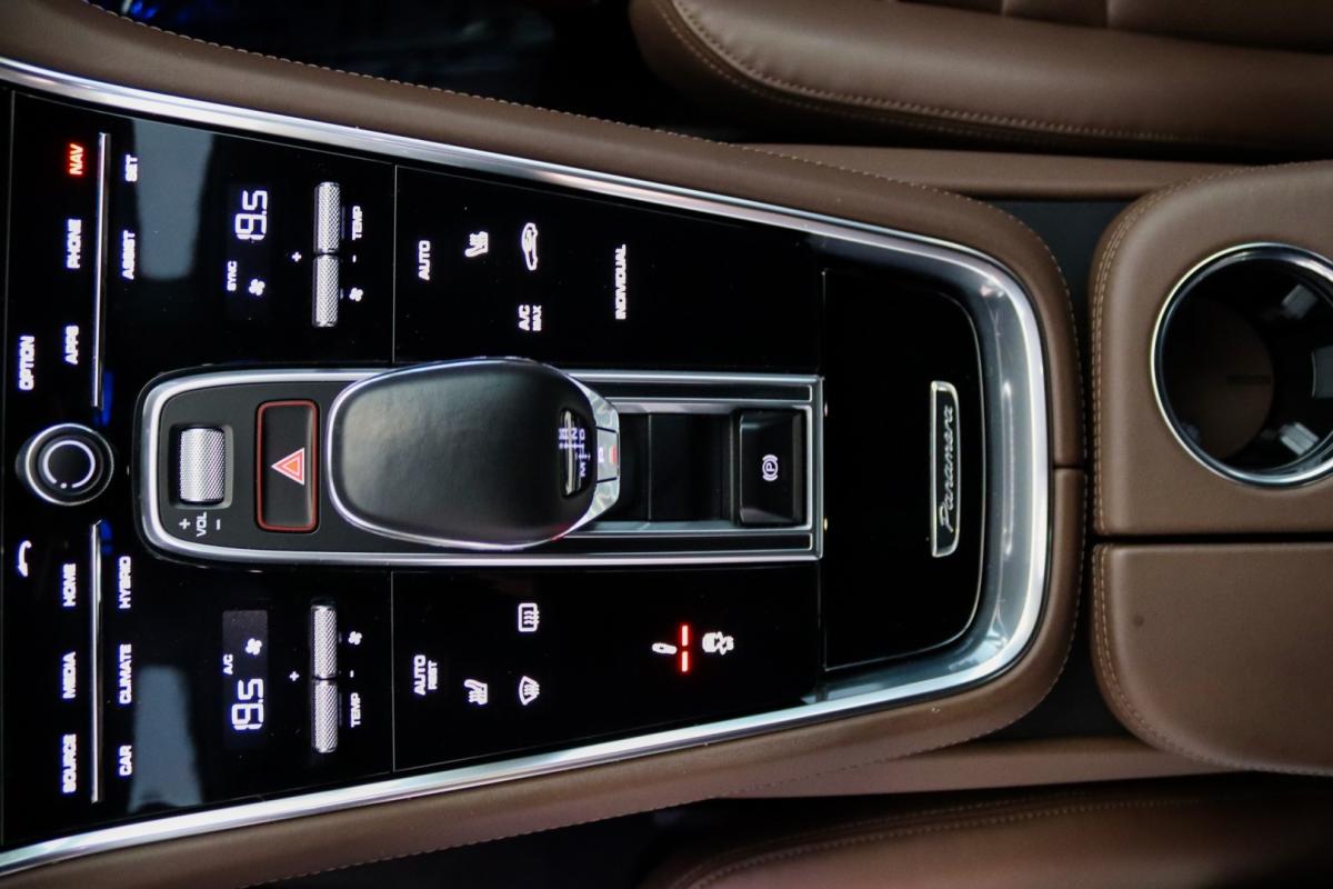 porsche-panamera-2018-hibrido-2894cc