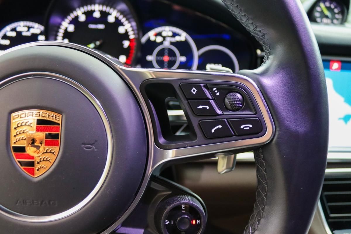 porsche-panamera-2018-hibrido-2894cc