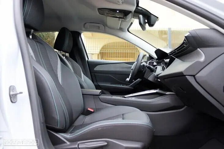 peugeot-308-sw-2024-gasolina-1199cc