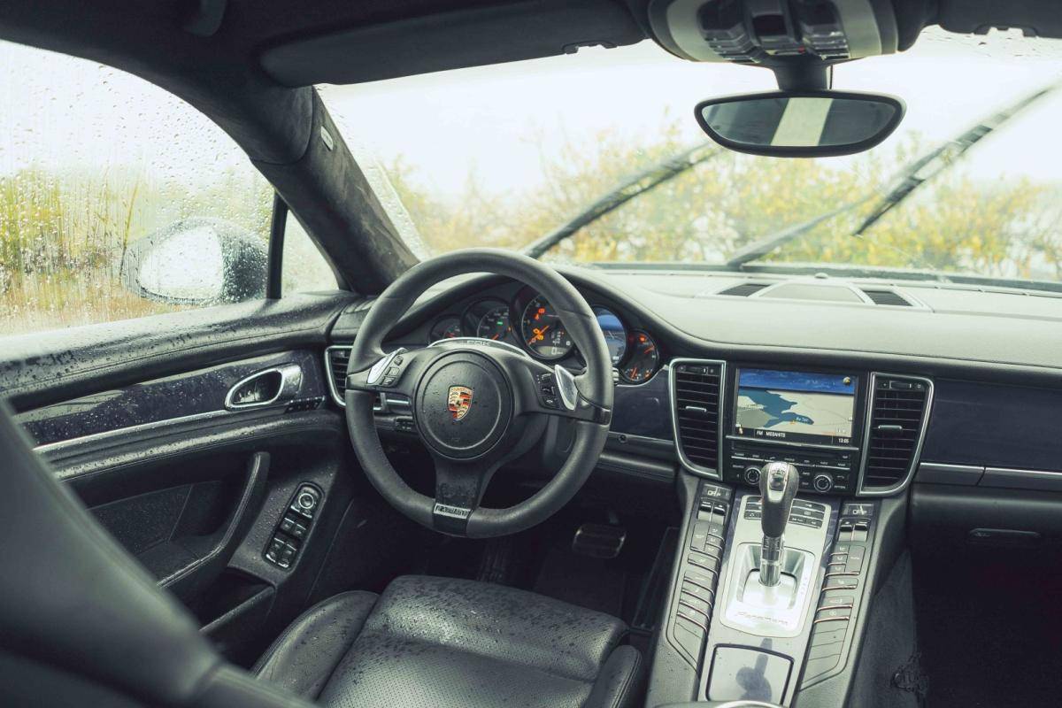 porsche-panamera-2012-diesel-2967cc