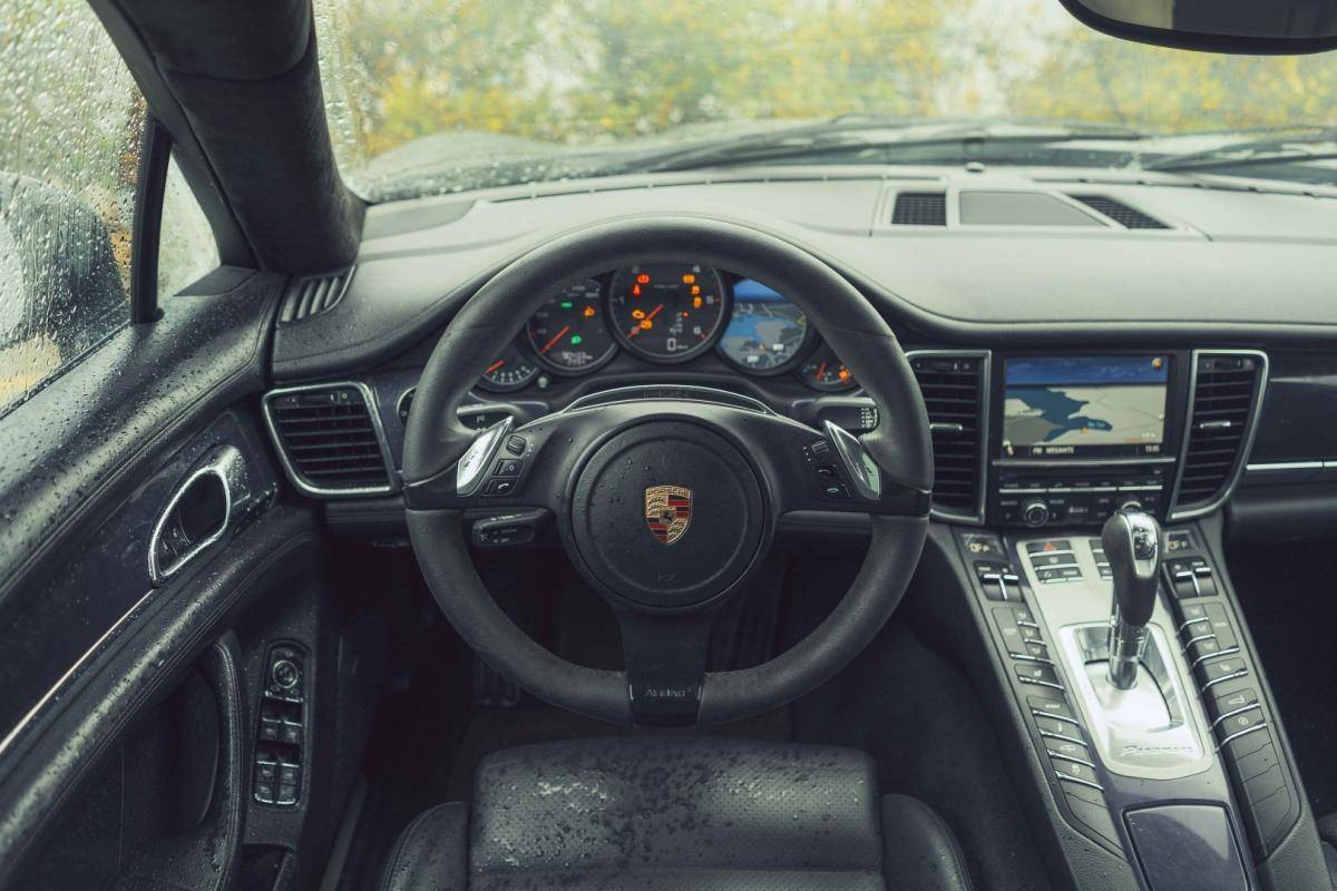 porsche-panamera-2012-diesel-2967cc