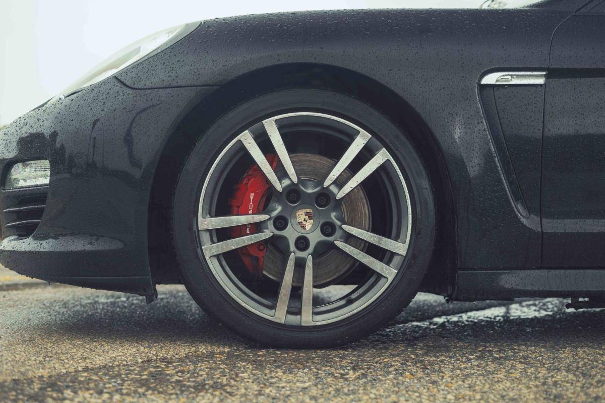 porsche-panamera-2012-diesel-2967cc