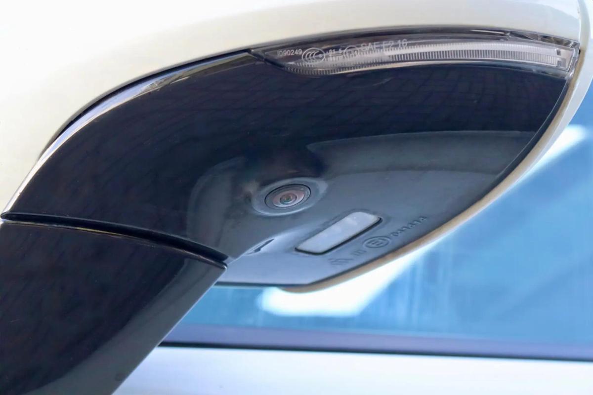 porsche-panamera-2017-hibrido-a-gasolina-2894cc