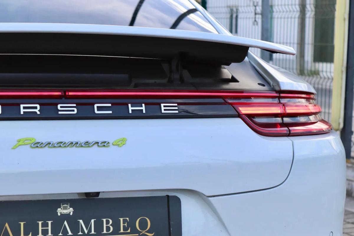 porsche-panamera-2017-hibrido-a-gasolina-2894cc