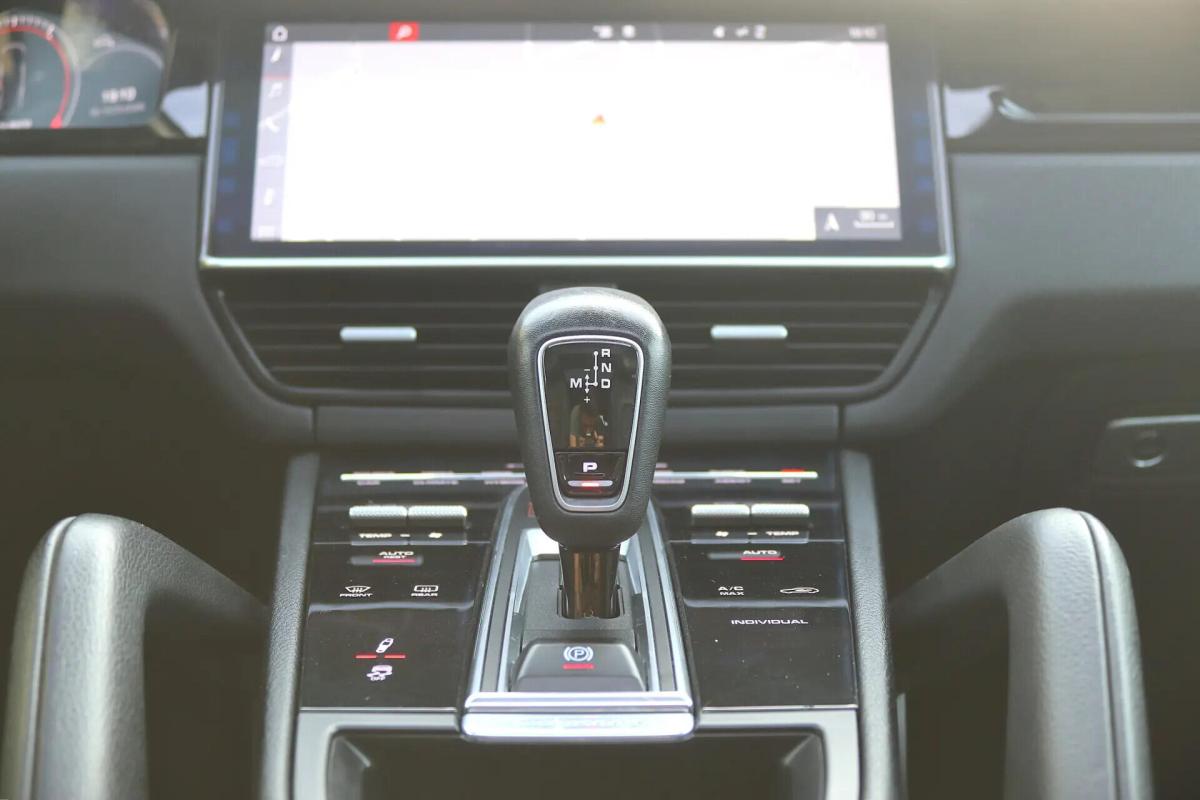 porsche-cayenne-2018-hibrido-a-gasolina-2995cc