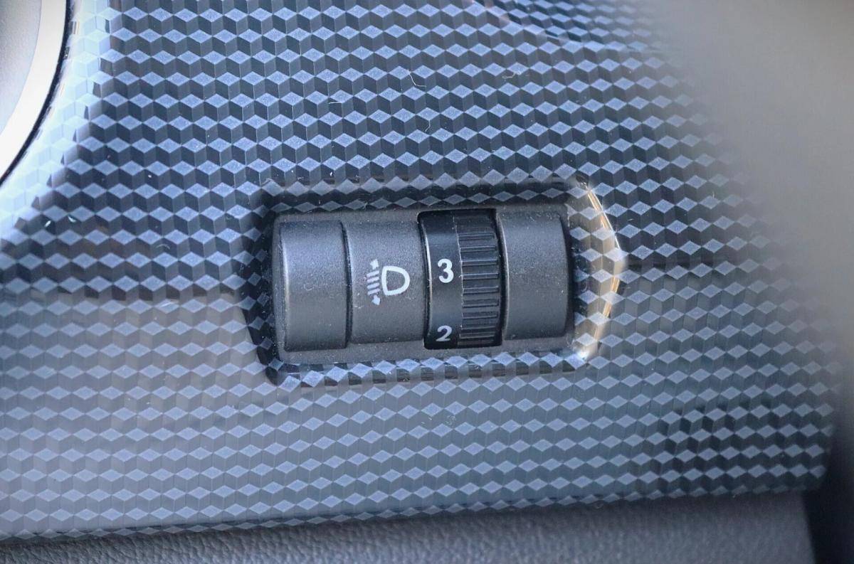 volkswagen-up-2018-gasolina-999cc