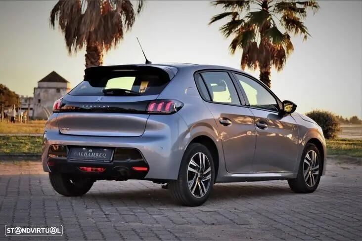 peugeot-208-2022-gasolina-1199cc