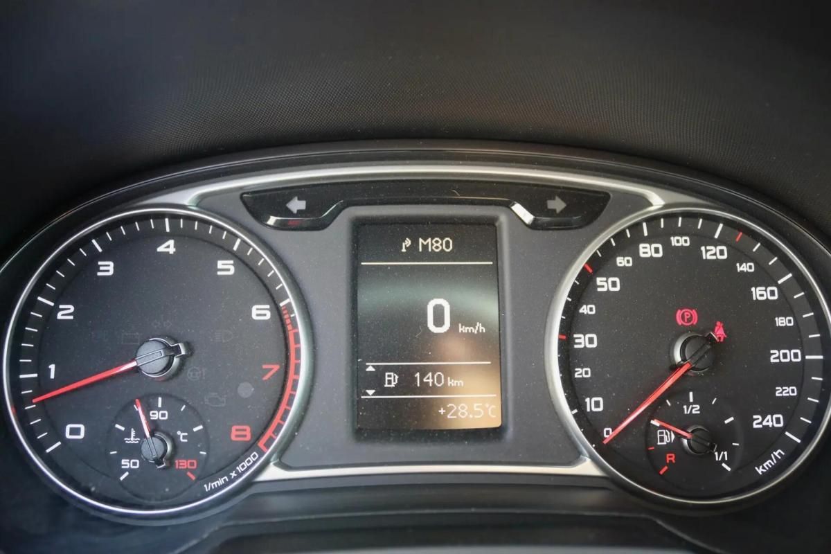 audi-a1-2012-gasolina-1197cc