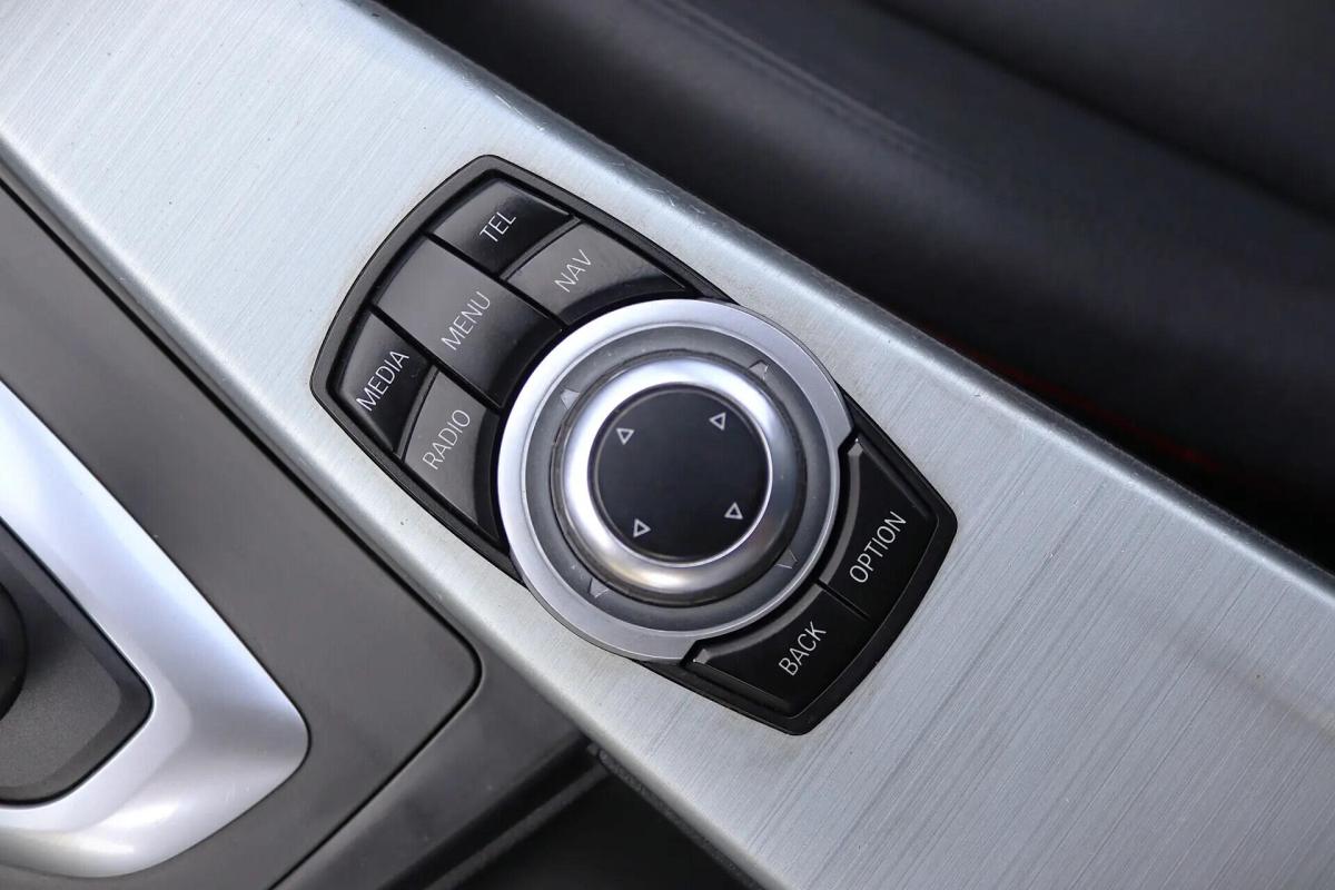 bmw-serie-3-318d-touring-2013-diesel-1995cc