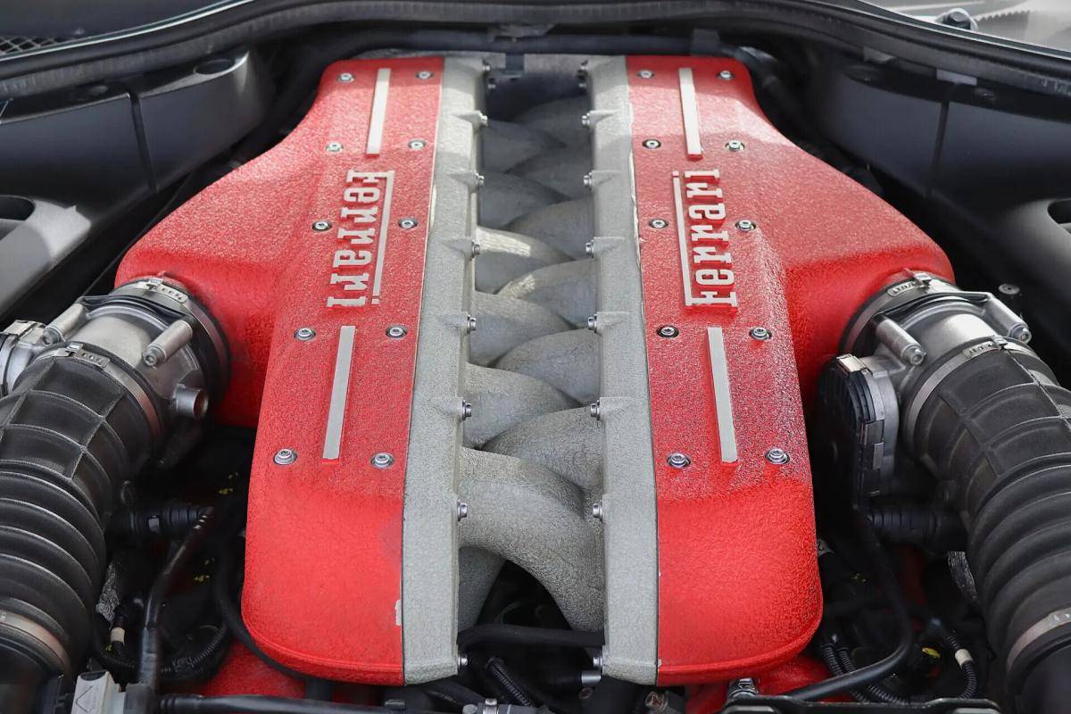 ferrari-ff-2013-gasolina-6262cc