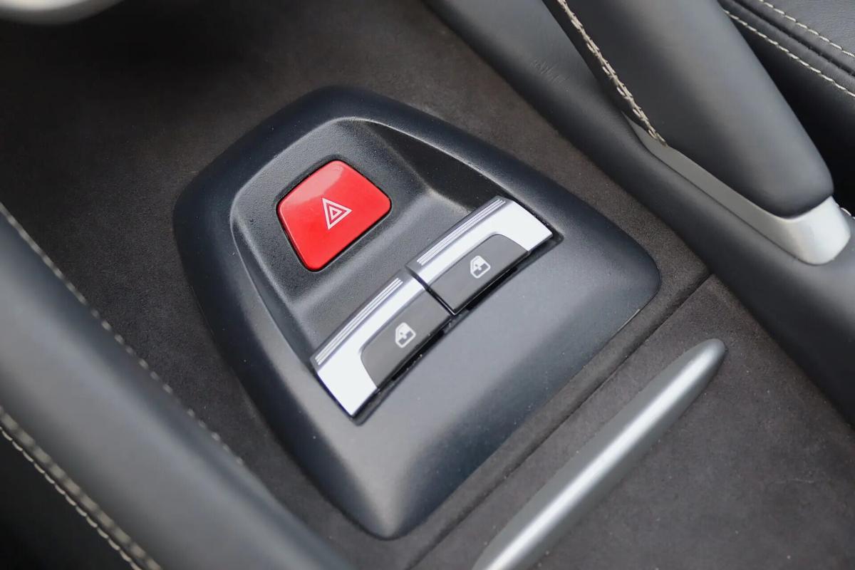 ferrari-ff-2013-gasolina-6262cc