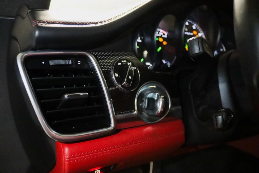 porsche-panamera-2014-hibrido-a-gasolina-2995cc