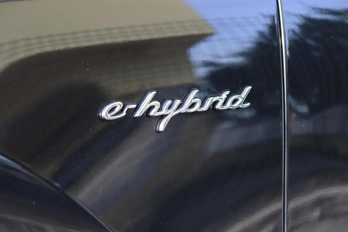 porsche-cayenne-2018-hibrido-a-gasolina-2995cc