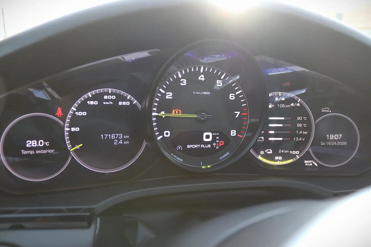 porsche-cayenne-2018-hibrido-a-gasolina-2995cc