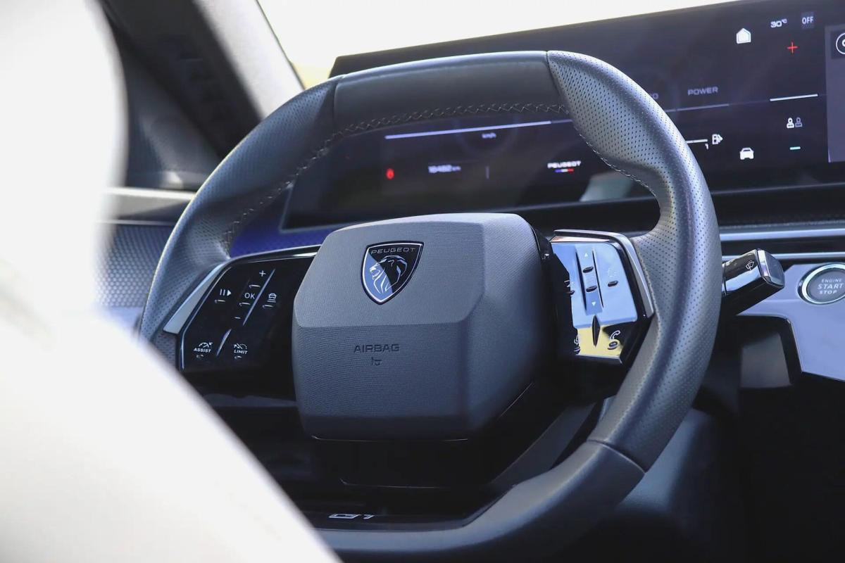 peugeot-3008-2025-gasolina-1199cc