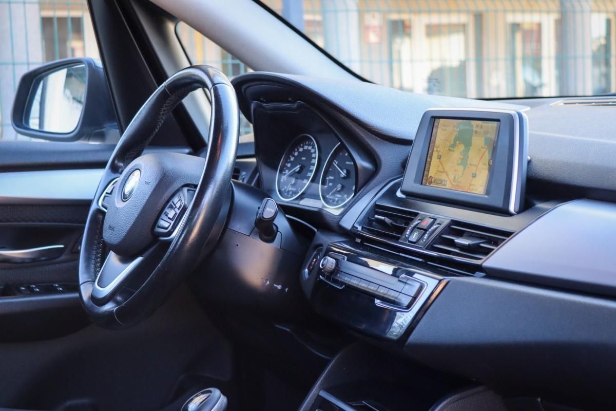 bmw-serie-2-2015-diesel-1496cc