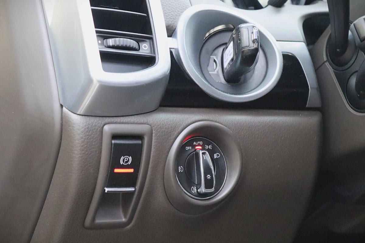 porsche-cayenne-2015-hibrido-a-gasolina-2995cc