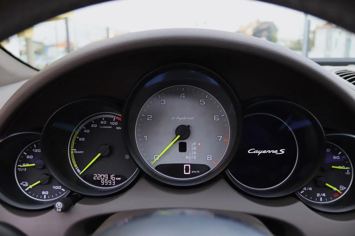 porsche-cayenne-2015-hibrido-a-gasolina-2995cc