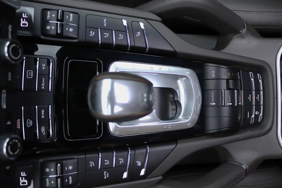 porsche-cayenne-2015-hibrido-a-gasolina-2995cc